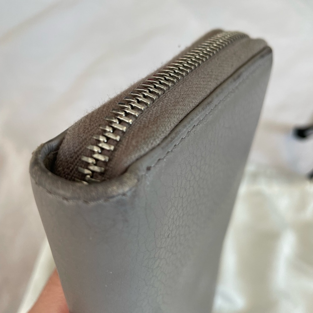Authentic leather, Gucci wallet with bamboo tassel. - Picture 7 of 10